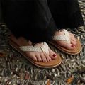 Dames zomersandalen modieuze teenslippers voor strand en zwembad comfortabele antislip badslippers verkrijgbaar in verschillende maten Wit - Wit