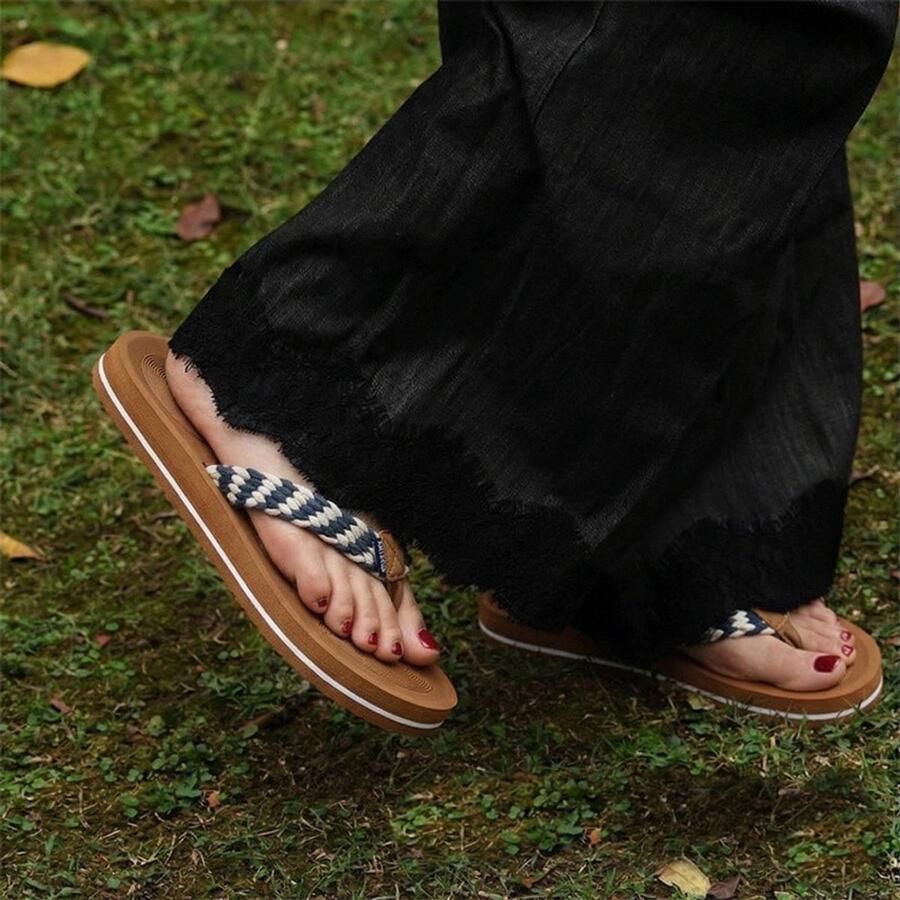 Dames zomersandalen modieuze teenslippers voor strand en zwembad comfortabele antislip badslippers verkrijgbaar in verschillende maten Marineblauw