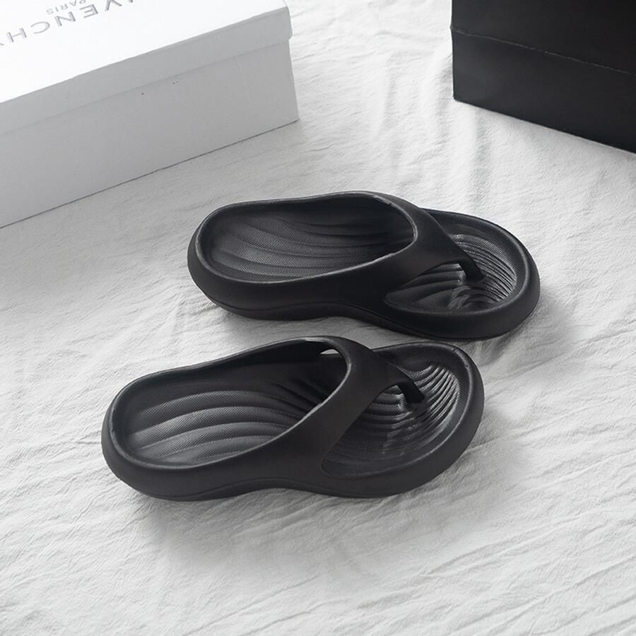 Damesslippers met antislipzool geurwerende comfortabele teenslippers met gedempte EVA-zool modieuze strand- en zwembadslippers voor zomerse reizen Zwart 42