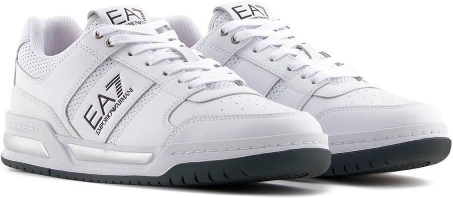 Emporio Ar i EA7 Witte leren sneakers met glanzende inzetstukken