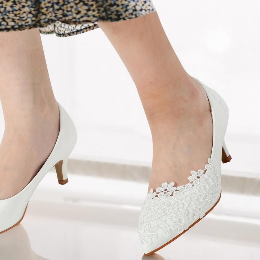 Elegante Dames Pumps voor Bruiloft en Avondfeest met Lage Hak van Perfecte Dresscode Schoenen
