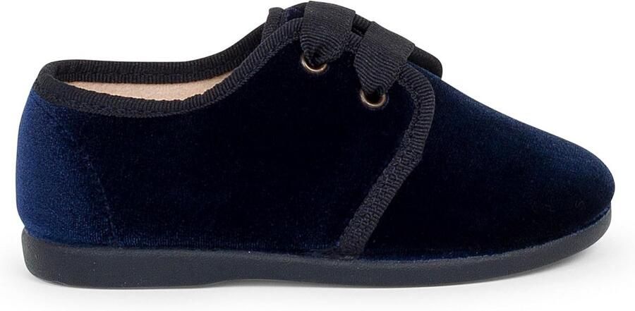 Elegante Fluiter Schoenen Zacht Velours Voor Eerste Stapjes