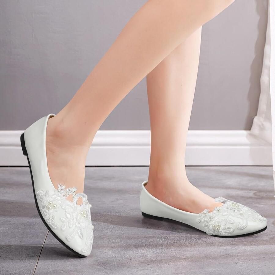 Elegante Witte Bruidschoenen voor Vrouwen Comfortabele Slip-On Ballerina Schoenen van Synthetisch Kant