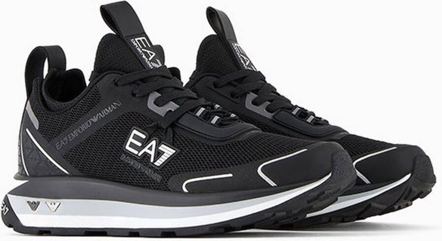 Emporio Armani EA7 Zwarte Witte Mesh Sneaker voor Hardlopen en Training Zwart Heren