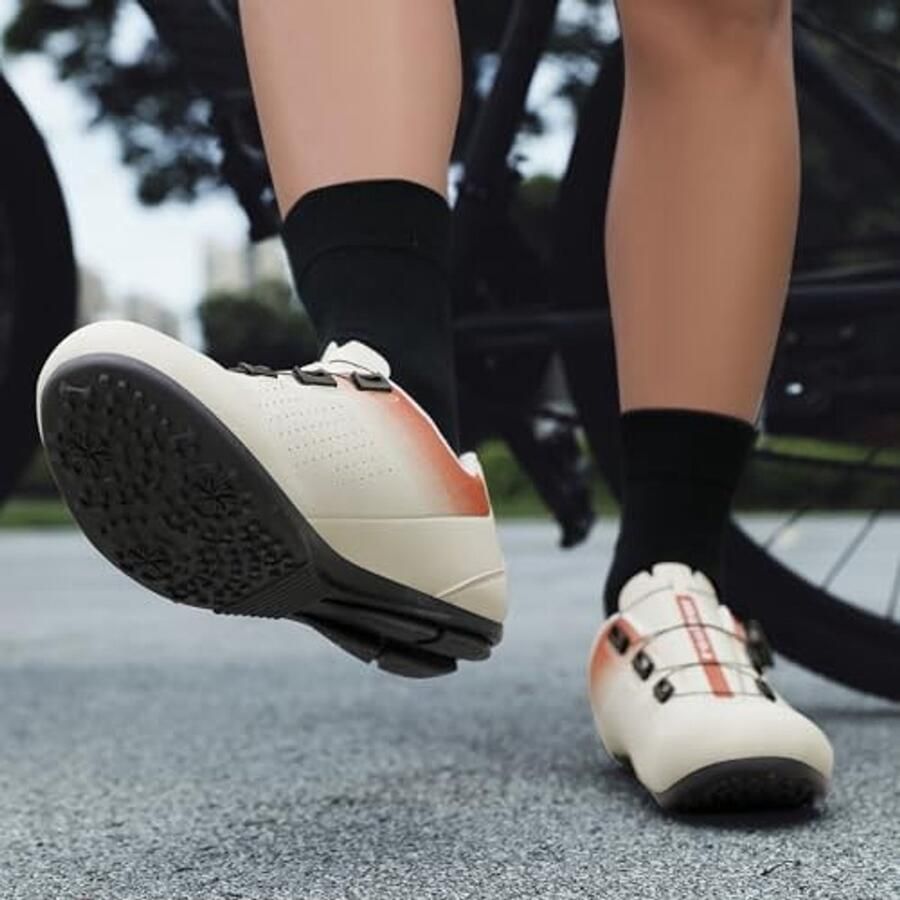 Fietsschoenen Geschikt voor binnen en buiten Beige
