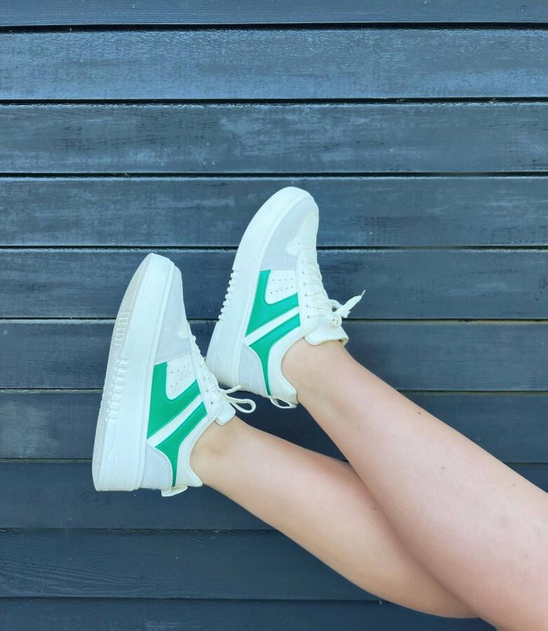 Guccay green Sneakers Valt op