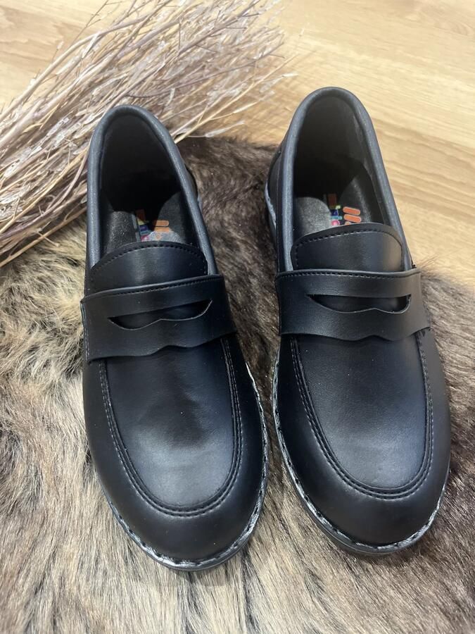 Jongens schoenen-effen instappers-kinderschoenen-orthopedische mocassins-loafers-zwart-bruiloft-feest-verjaardag-fotoshoot