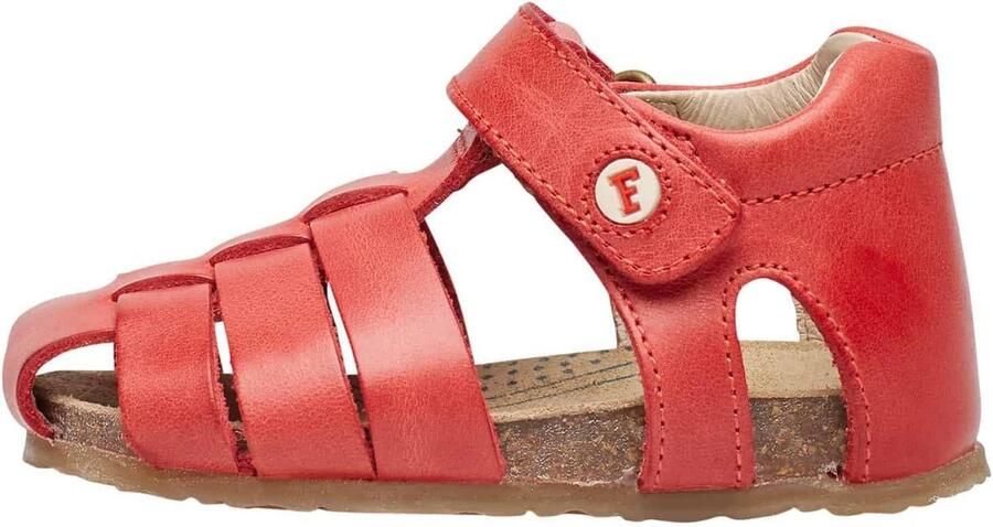 Kindersandalen met hartjespatroon en klittenbandsluiting