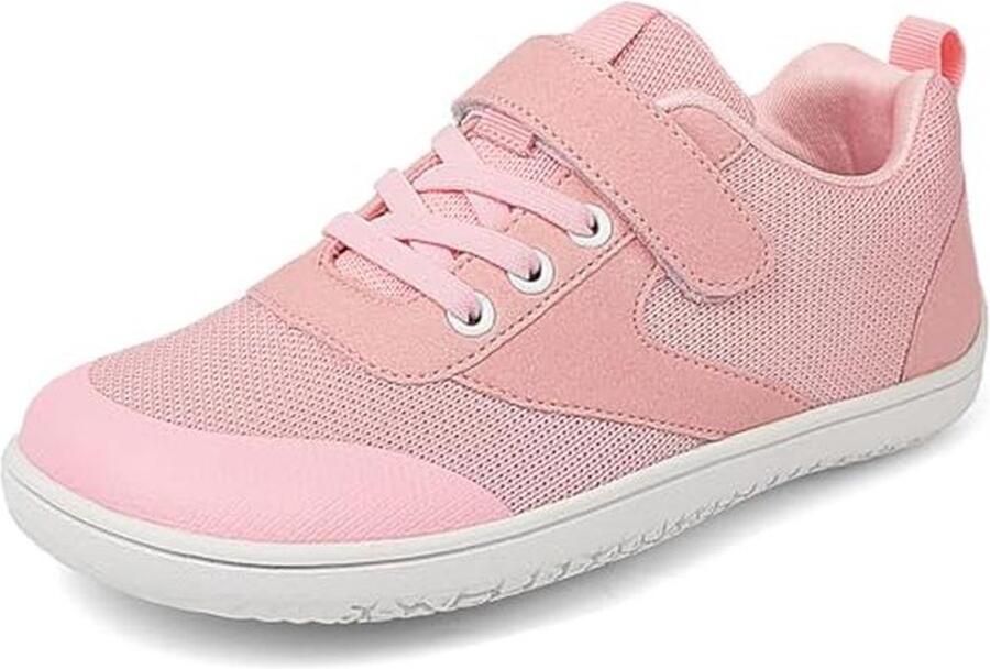 Kinderschoenen voor en Lichte zaalschoenen en sneakers