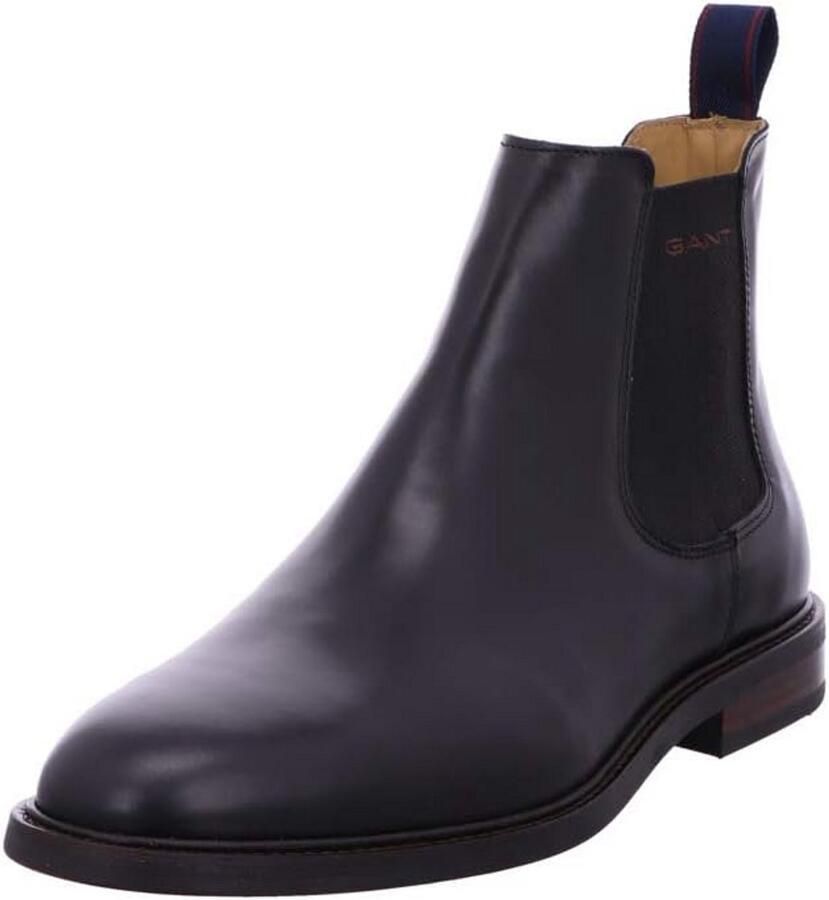 Klassieke leren chelsea boots voor heren met brogue details