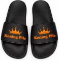 Koning Pils Slippers Zwart & Comfortabel Perfect voor Feest & Festival - Zwart