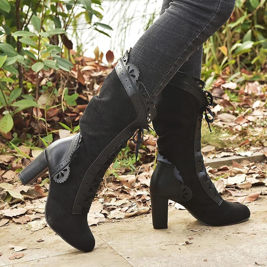 Laarzen met veters en ronde neus vintage gothic