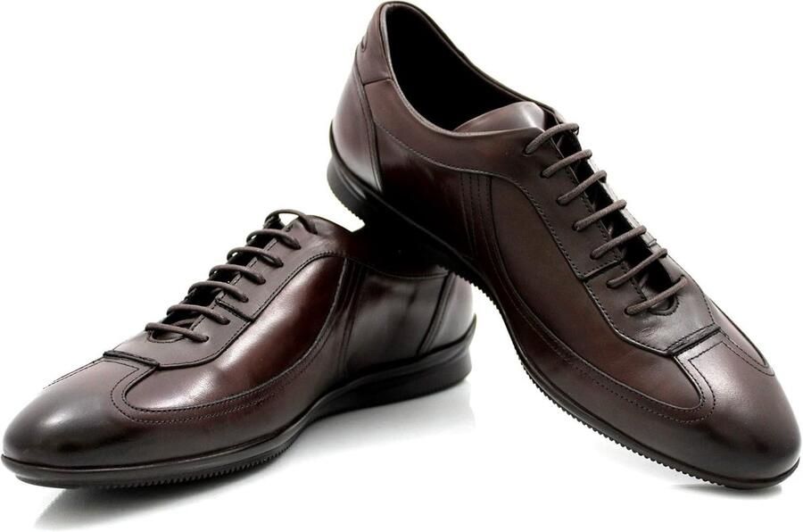 Lage heren sneaker met vetersluiting Casual leren schoenen met stijl en design bruin 28.5 EU Comfortabele en modieuze sneakers voor dagelijks gebruik