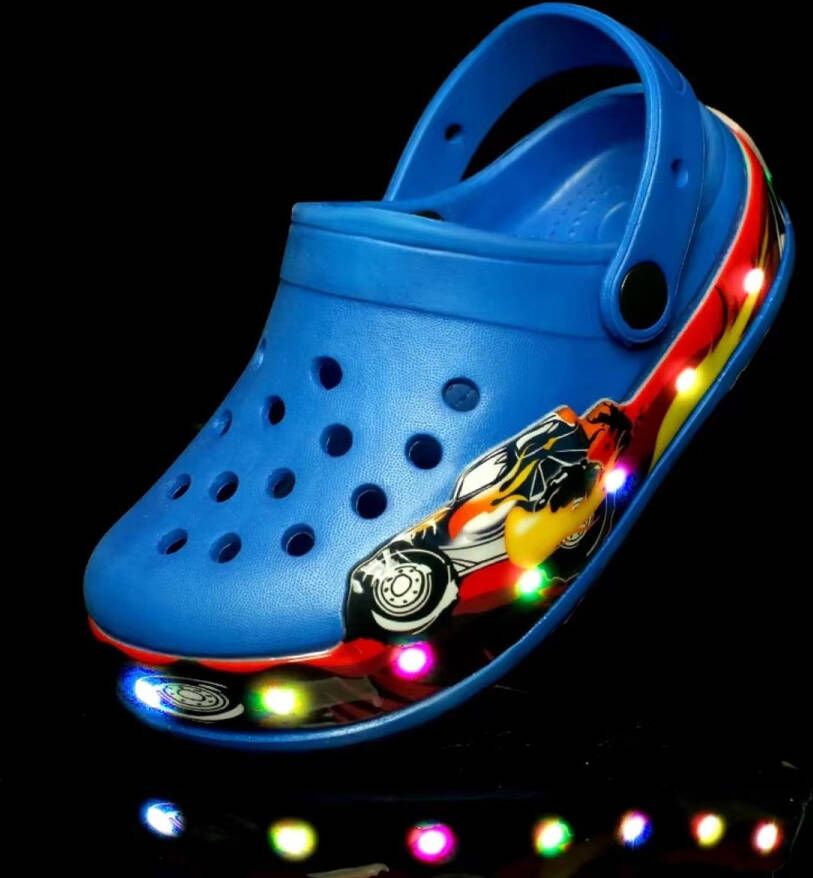 LED Knipperende Sandalen voor Kinderen en Eerste Wandelschoenen Zomer Strandschoenen Lichtgevende Baby Sneakers