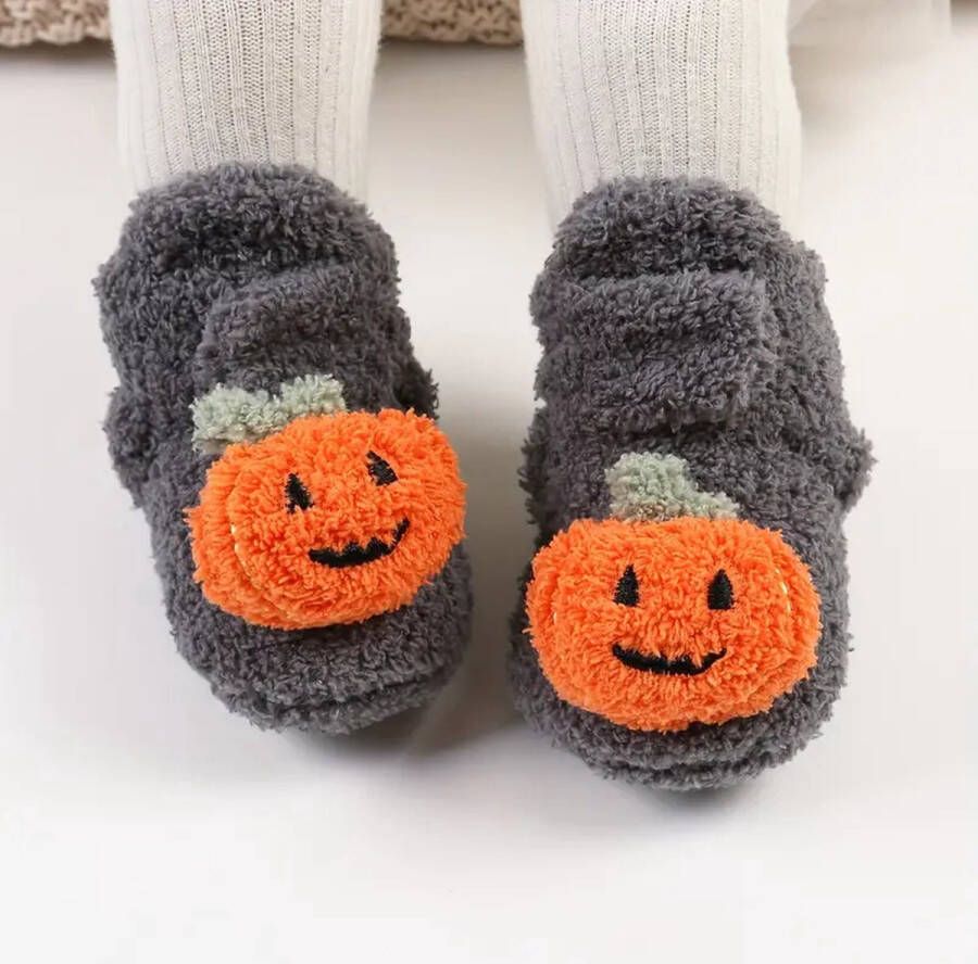 Leuke Cartoon Pompoen Pantoffels Voor Baby Peuter Comfortabele Zachte Warme Laarzen Voor Halloween Party-Slofjes- Herfst- Winter-Lekker warm-Sinterklaas cadeau-Kerst Cadeau-Verjaardag Cadeau-Makkelijk aan te doen-Klittenband