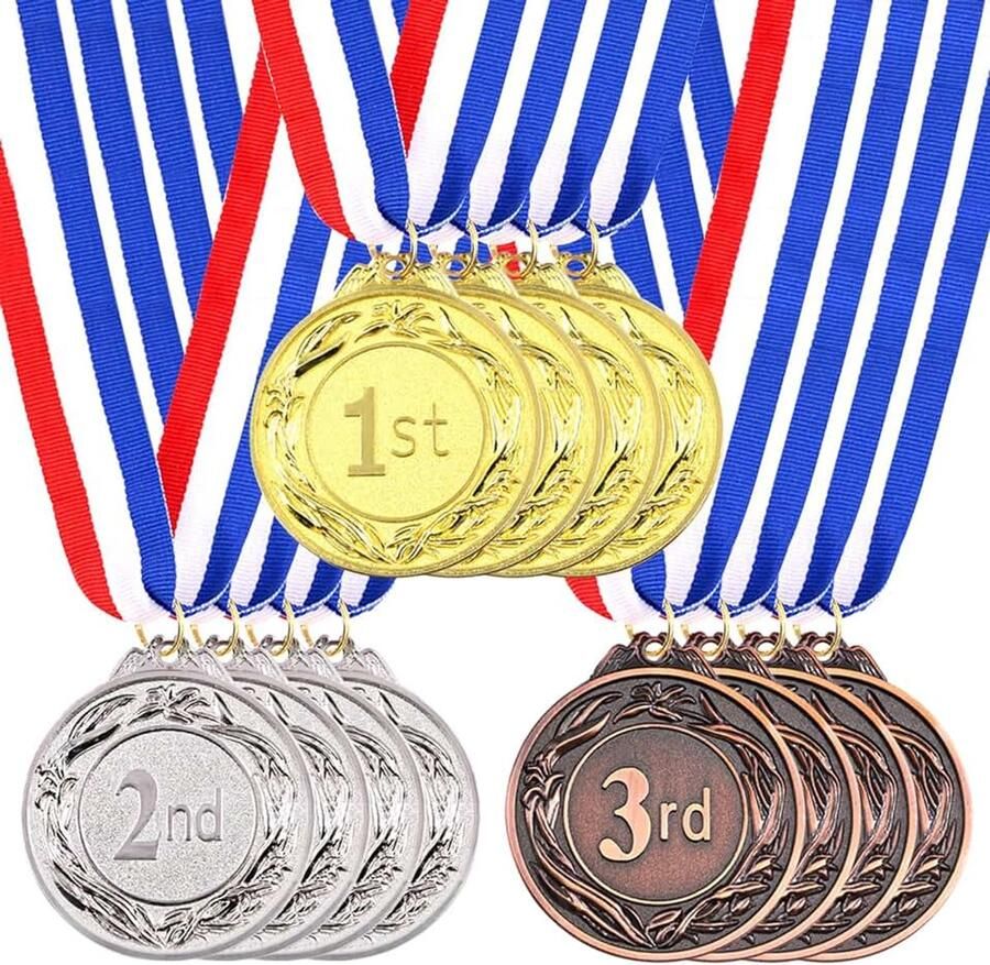 Medailles met neklint Olympische stijl winnaar medailles goud zilver brone medailles 1e 2e 3e plaats medailles voor sport wedstrijden feest