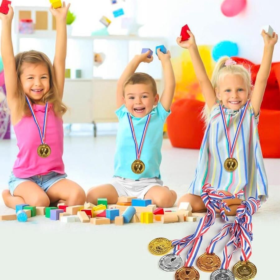 Medailles van kunststof medailles voor kinderen gepersonaliseerde medailles met nekbanden gastgeschenken voor kinderen spelletjes voor feestjes en schoolsportdagen (goud)