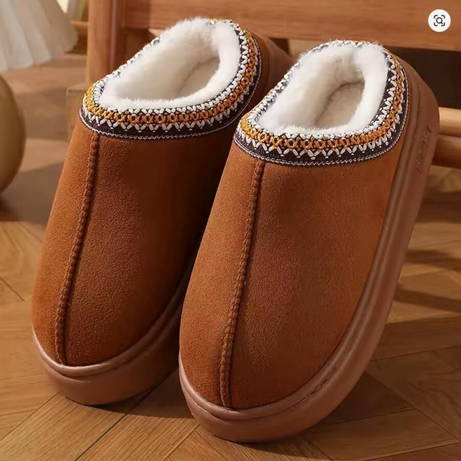 New Fashion Fluffy Platform Slippers for Women 2025 Winter Plush Warm Cotton Shoes Woman Comfort Non Slip Unisex Home Slippers