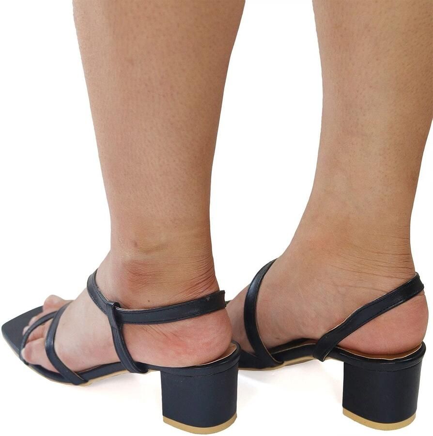 Omgoods Zwarte Sexy Sandalen met Hak Stijlvolle Heels voor Elke Gelegenheid