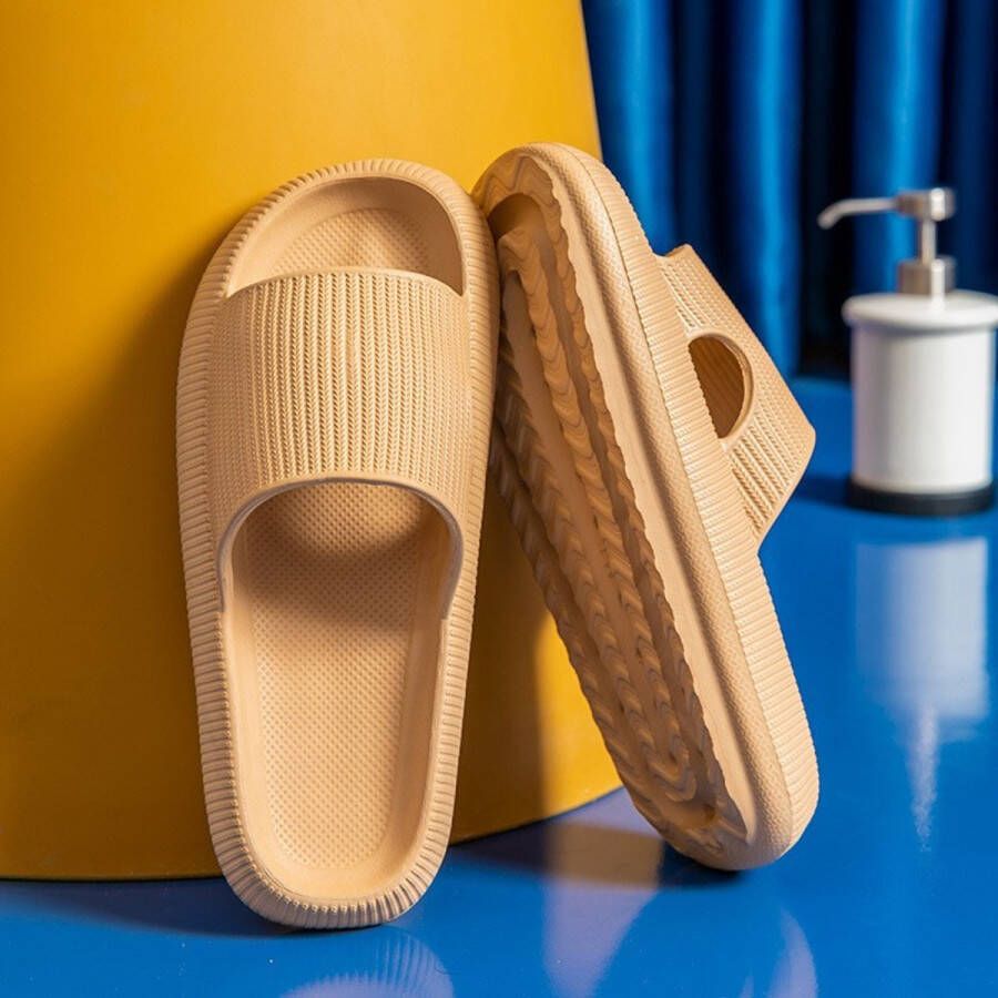 Pantoffels L spantoffels Comfortabele herenpantoffels Dikke EVA-pantoffels Snel drogende douchepantoffels Antislip badpantoffels Strandpantoffels Zomerse antislip en geurverdrijvende huispantoffels