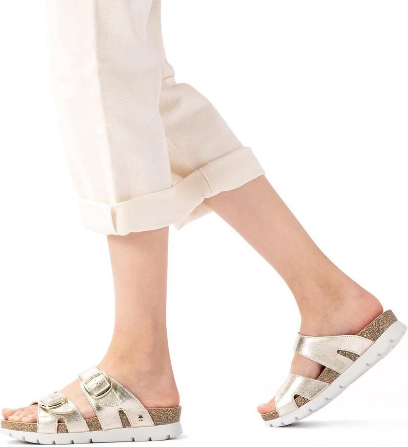 Comfortabele Platte Dames Sandalen van Zacht Leer met Gesp