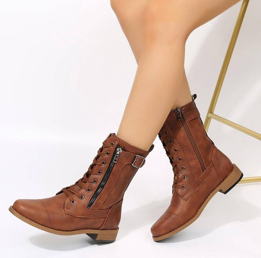 Ronde Neus Enkellaarzen voor Dames Vetersluiting Enkelmanchet Lage Hak Modieuze Laars in Bruin