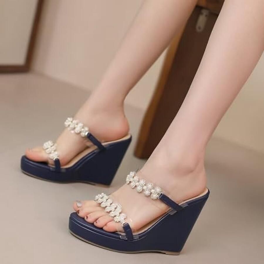 Solidchoice Sandalen met sleehak Blauw Met parels