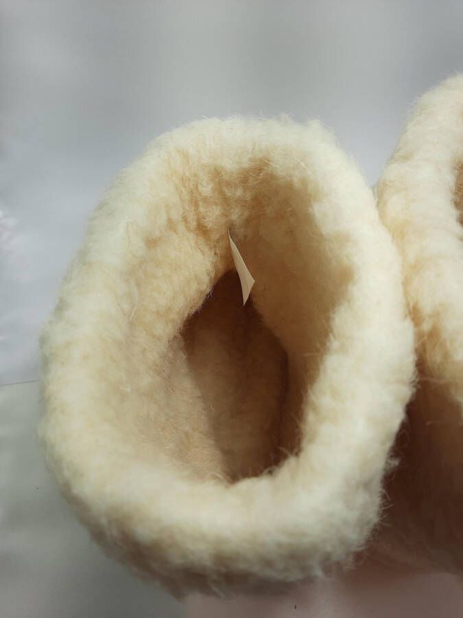 Geen merknaam Schapenwollen sloffen wit creme 100% natuurproduct comfortabele nieuwe luxe sloffen direct leverbaar handgemaakt sheep wool shuffle woolen slippers schoen pantoffels warmers slof - Foto 4