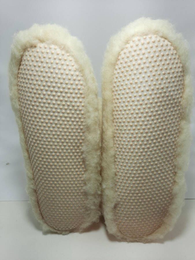 Geen merknaam Schapenwollen sloffen wit creme 100% natuurproduct comfortabele nieuwe luxe sloffen direct leverbaar handgemaakt sheep wool shuffle woolen slippers schoen pantoffels warmers slof
