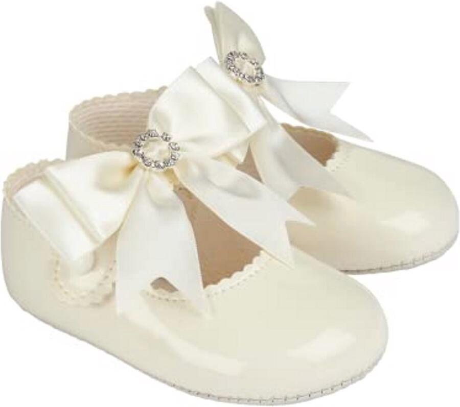 Schattige babyschoenen voor meisjes met zachte zool en diamantstrik pre walker schoenen in kunstleer