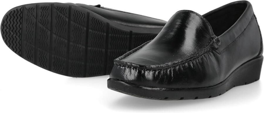 Schoenen Mocassin voor Oudere Dames. Comfortabele Loafer Kiowa Casual met de Hand Genaaid. Zeer Flexibel. Rubberen Zool. Wandelschoen. Kleur Zwart en Goud