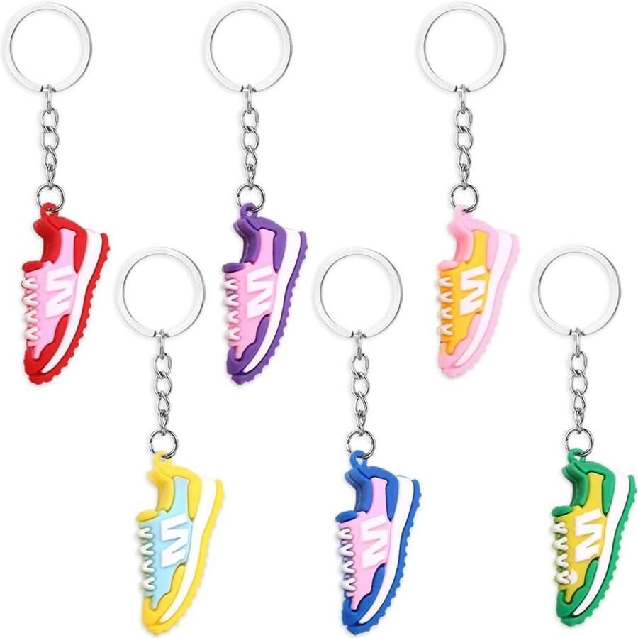 Set van 6 Basketball Sneakers voor nen en Kinderen Mini Sportschoenen en DIY Schoenaccessoires