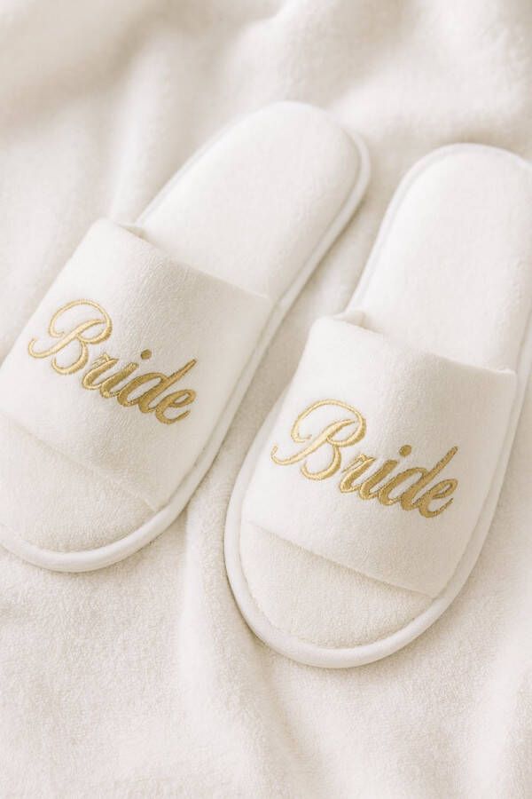 Slippers Bruidsslippers Bruidsschoenen Slippers voor bruid Slippers met bruid erop Slippers met bride erop Aankleedslippers Bride to be Vrijgezellenfeest