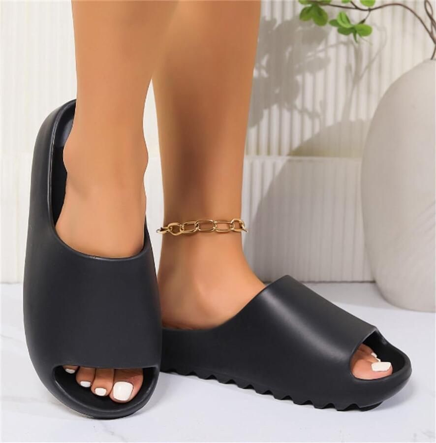 Slippers van EVA-kunststof super zacht antislip dikke zool badschoenen pantoffels voor en antislip en sneldrogend