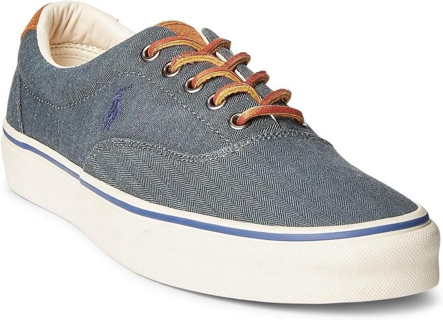 Sneaker met textiel bovenwerk en vetersluiting beschikbaar in meerdere maten