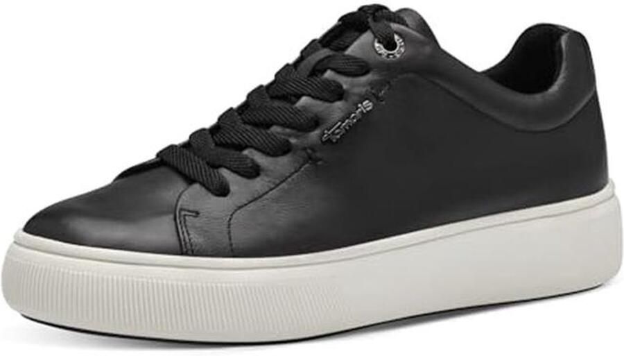 Sneaker met Veel Wit Oppervlak Casual en Comfortabel voor Elke Gelegenheid