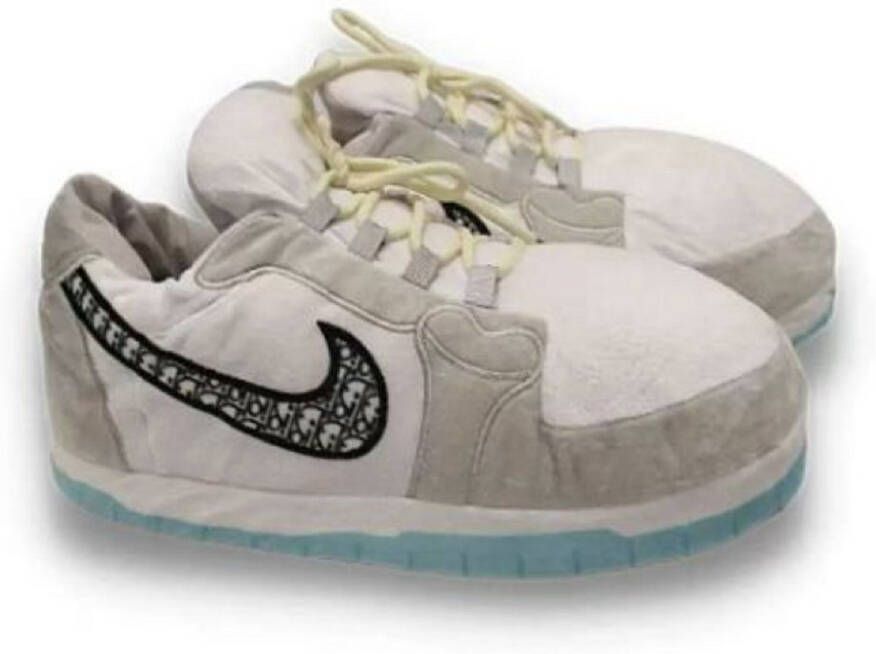 Sneaker Sloffen Grijs Wit One Size Fits All Unisex Sloffen Pantoffels TS