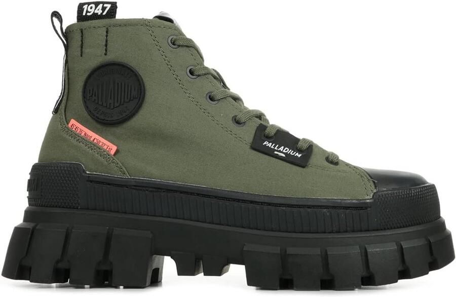 Sneakers Hi TX Met Revolt Design Stijlvolle Comfortabele Schoenen