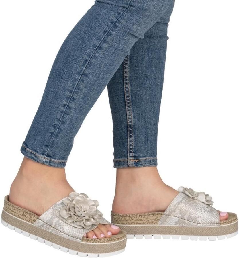 SnelShoppen Damesslippers Goud Comfortabele Slippers voor Zomer en Vakantie Trendy Sandalen voor Tuin Strand en Casual Gebruik