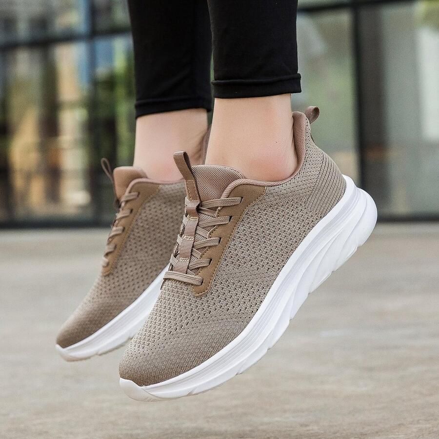 SnelShoppen DimaiGlobal Slip-on Sneakers Heren Ademend Lichte Sportschoenen Zonder Veters Hands-free Gym- en Hardloopschoenen Kameel