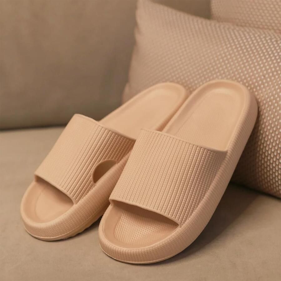 SnelShoppen Ultra Zachte Dames Pantoffels met Wolkengevoel Antislip Badpantoffels voor Zwembad en Strand Comfortabele Sloffen in Khaki