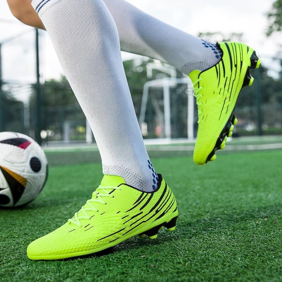 SnelShoppen Voetbalschoenen Heren Hoge Noppen Groen 40 EU Antislip Voor Natuurlijk Gras en Zaalvoetbal Ideaal voor Training en Wedstrijden