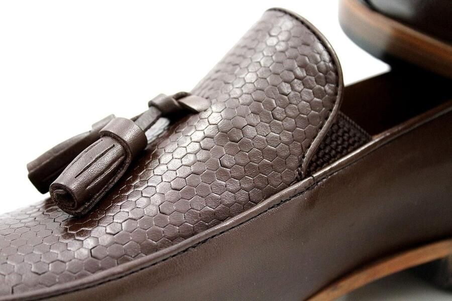 Elegante Tassel Loafers voor Mannen Klassieke Business Schoenen Comfortabele Slip-on Leren Schoenen in Bruin