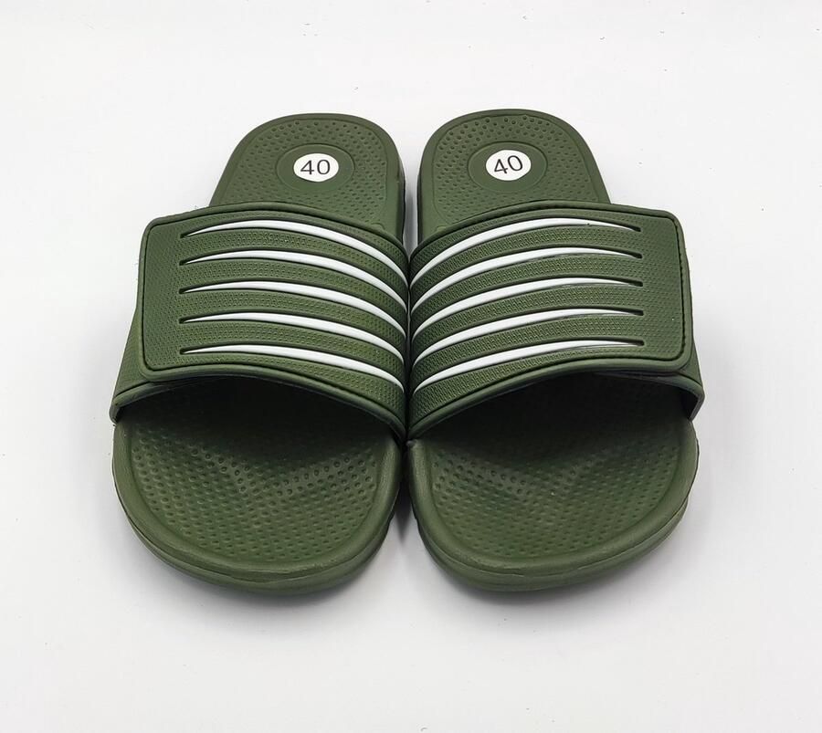 Unisex slippers effen met witte strepen khaki groen ideaal voor thuis of bad strand aanpasbaar met klittenband