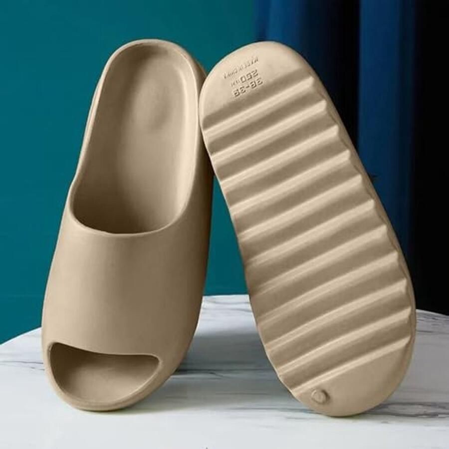 Unisex Slippers Lichtgewicht en Ade d Bruin
