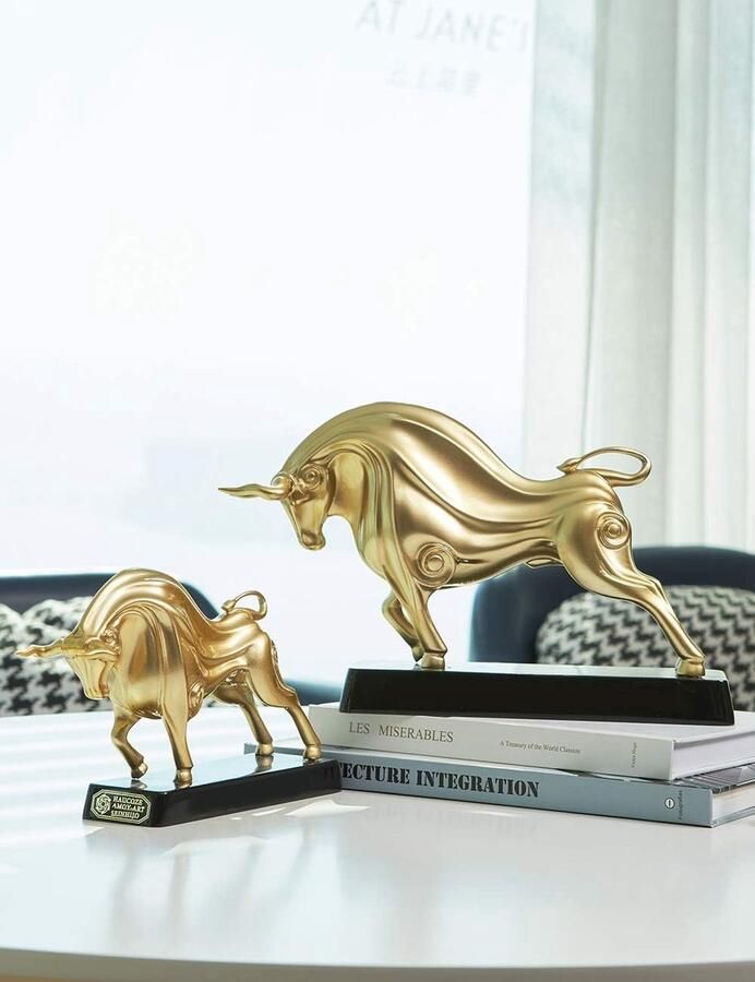 Wall Street Bull Standbeeld Beeldje Stier Figuur Dier Decor Sculptuur Modern Kunst Voor Huis Cedeau Giftbox Goud