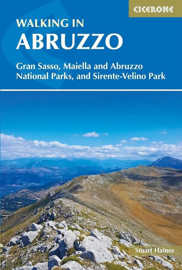 Wandelgids Abruzzo: 40 Dagwandelingen in Italiaanse Natuurparken