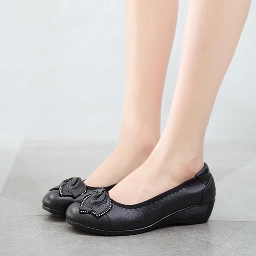 Wandelschoenen Dames Comfortabel Zwart Platte Loafer Casual Zachte Lederen Geschikt voor Wandelen Lage Wedge Heel Vrouwen