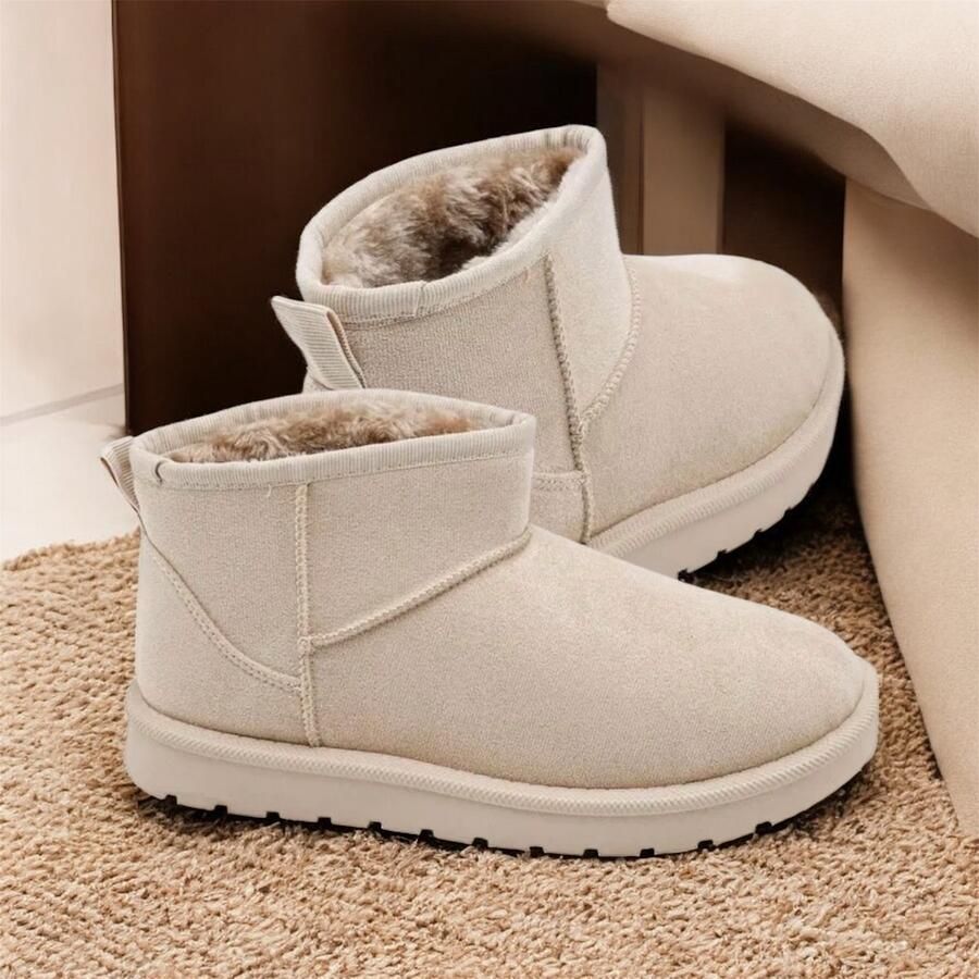 Warme damesboots- Ugg style boots voor dames- Teddy voering- zwarte winterboots dames