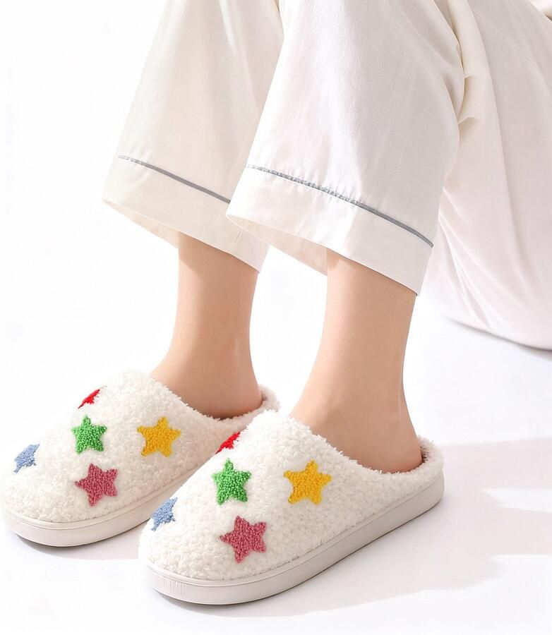 Warme en comfortabele winter slippers unisex zachte slippers schattige pluche slippers met cartoonfiguren antislip binnenslippers duurzame katoenen slippers